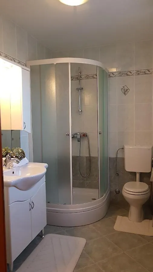 Apartmani Diva Malinska