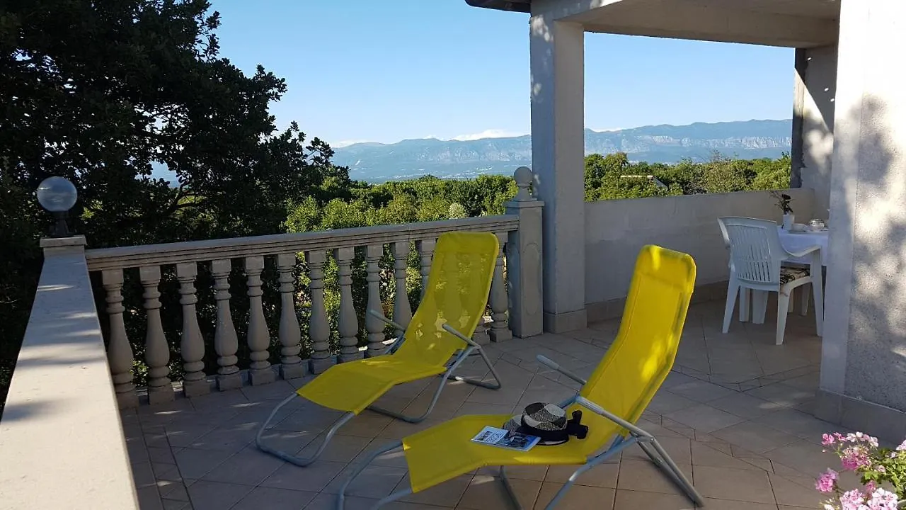 Apartmani Diva Malinska 0*,  Croatia